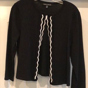 Cable & Gauge Black & White 3/4 Sleeve Dress Sweater